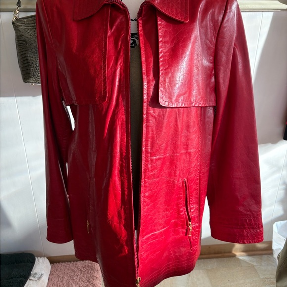 Oscar de la Renta Fashion Magnate. Vibrant Red Leather Jacket Rare.SAKS Fifth